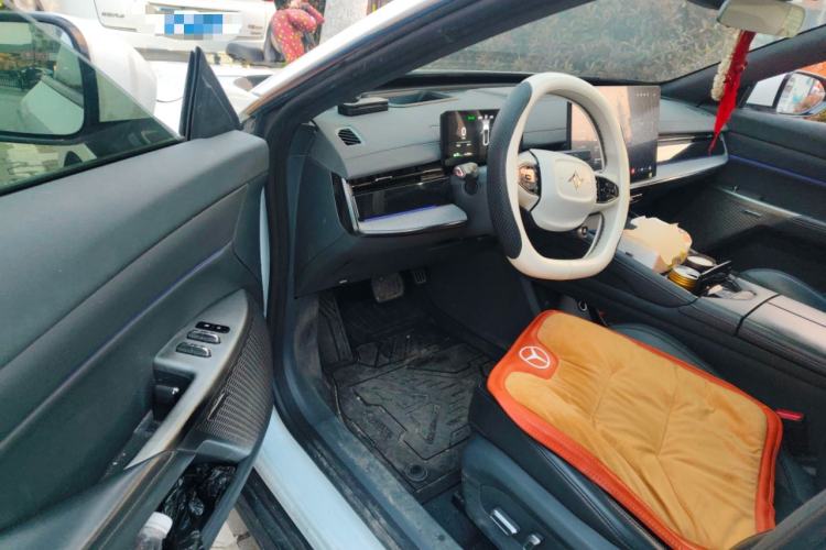 Used Dongfeng eπ eπ007 2024 All-Electric 530 RuYi Edition
