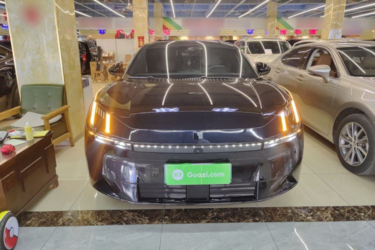 Used Lynk & Co Z10 2025 71 kWh 602 km Range Rear-Wheel Drive Pro