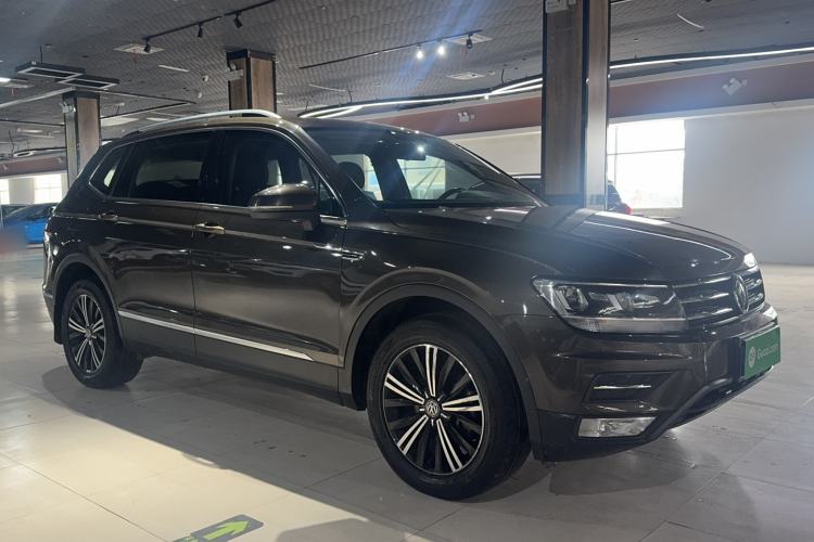 Used Volkswagen Tiguan L 2019 330TSI Automatic Two-Wheel Drive Panoramic Comfort Edition China V Standard
