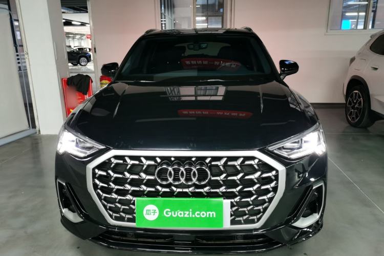 Used Audi Q3 2024 35 TFSI Fashion Dynamic Edition