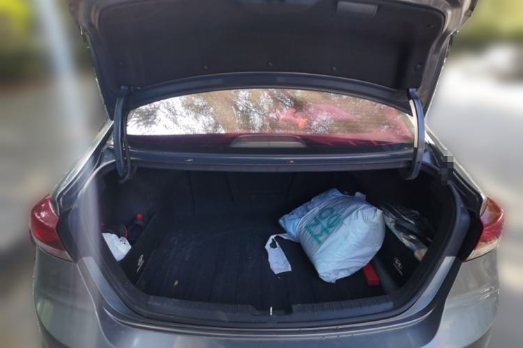 Used Hyundai Elantra (6th Generation / Lingdong) 2016 1.6L Automatic ZhiXuan – Elite Version Trunk