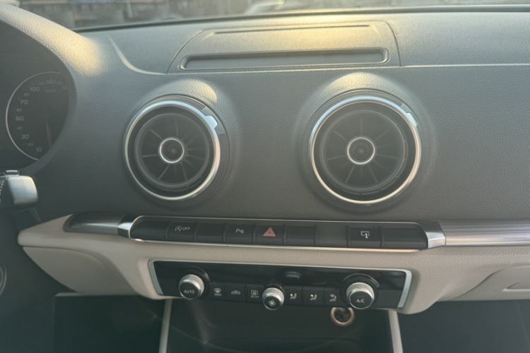 Used Audi A3 2014 Sportback 35 TFSI Automatic Comfort Model