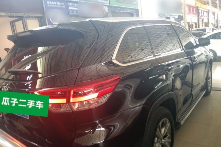 Used Toyota Highlander 2018 2.0T Two-Wheel Drive Elite Version 5 Seats China VI Standard
