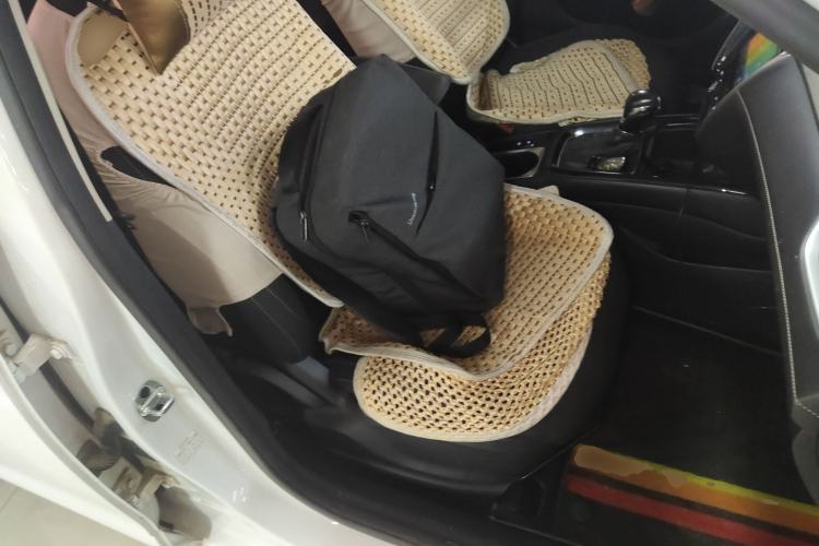 Used Roewe i5 2019 1.5L Automatic 4G Connected Linghao Edition
