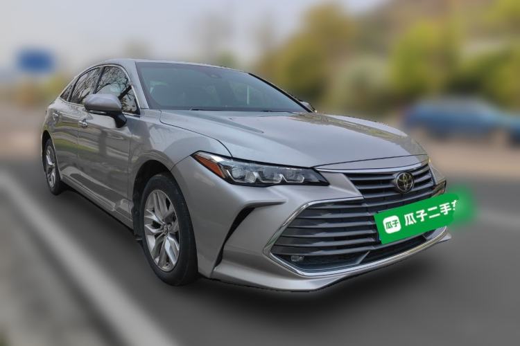 Used Toyota Avalon 2019 2.0L Luxury Edition China VI Standard Front Right 45 Deg