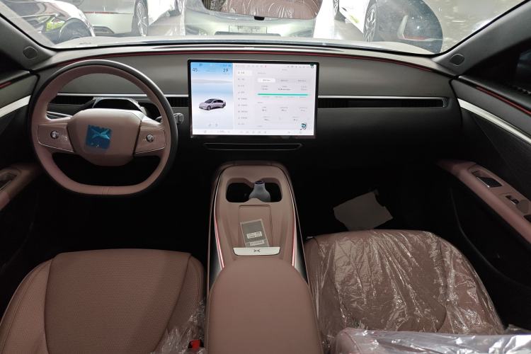 Used XPeng MONA M03 2025 515 Long-Range Plus Center Console