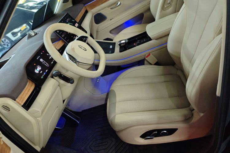 Used Hima AITO M7 2024 1.5T Four-Wheel Drive Plus Version 5 Seats Left Front Seat