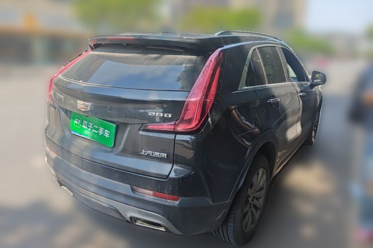 Used Cadillac XT4 2018 28T Two-Wheel-Drive Luxury Model