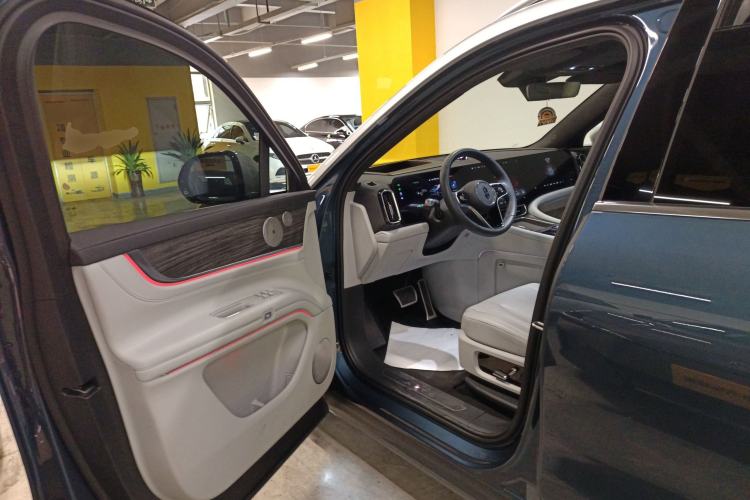 Used Hima AITO M9 2024 Range-Extended Ultra Version 42 kWh 6-Seater Model