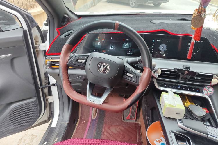 Used Changan UNI-T 2022 1.5T Prestige Version
