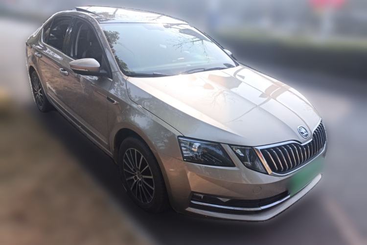 Used Skoda Octavia 2018 TSI230 DSG Luxury Edition