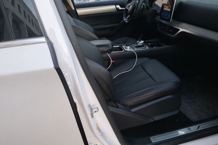 Used BYD Tang New Energy 2018 DM 2.0T All-Wheel Drive Smart Connectivity Luxury Model 7 Seats China V Emission Standard
