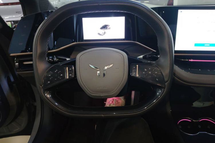 Used Hongqi EH7 2024 760 Pro+ Four-Wheel Drive Version Steering Wheel