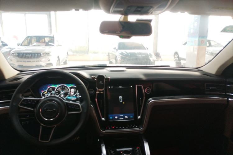 Used Zotye T700 2017 1.8T Dual-Clutch Prestige Model