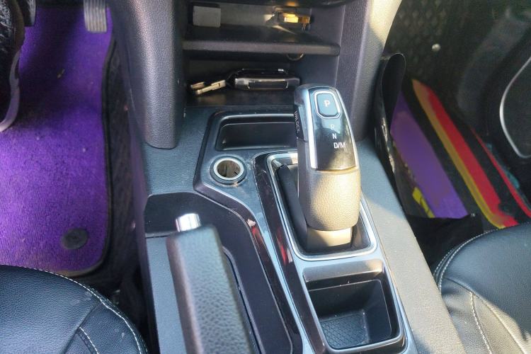 Used JMC Yuhu 7 2020 2.0T Diesel Automatic 4x4 Comfort Edition Short Wheelbase China VI Standard JX4D20A6L
