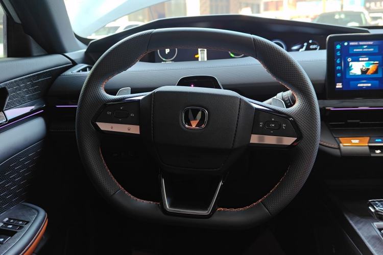 Used CHANGAN UNI-V 2022 1.5T Prestige Version Steering Wheel