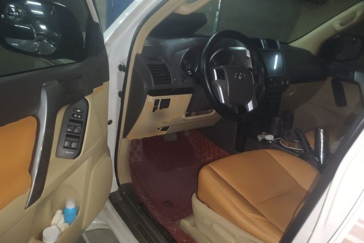 Used Toyota Prado  Driver Seat