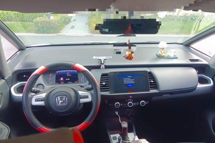 Used Honda Fit 2021 1.5L CVT Trend Edition Center Console