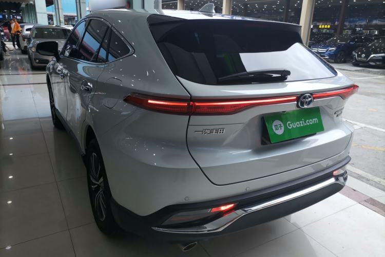 Used Toyota Harrier 2023 Dual-Engine 2.5L CVT Two-Wheel Drive Luxury Edition
