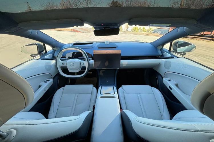 Used Zeekr 007 2024 Four-Wheel Drive Version 75 kWh Interior 3