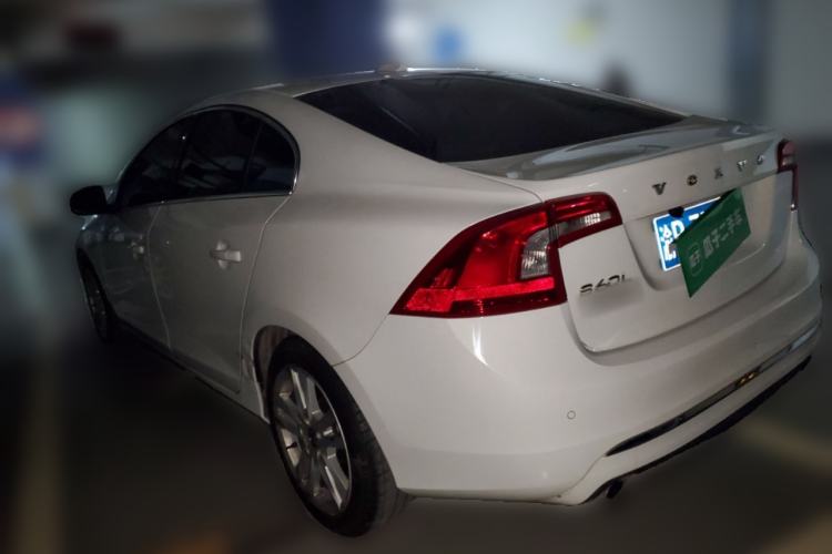 Used Volvo S60 2014 S60L 2.0T Zhiyuan Edition