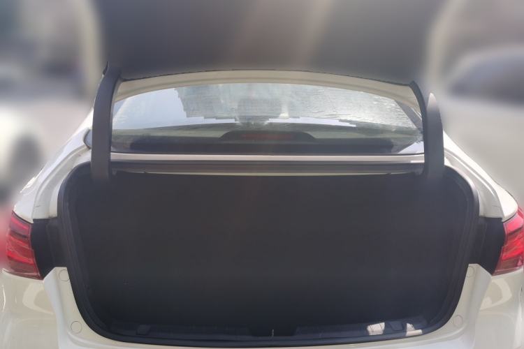 Used Changan Raeton CC 2018 1.5T Automatic Elegant Starry Edition China V Standard
