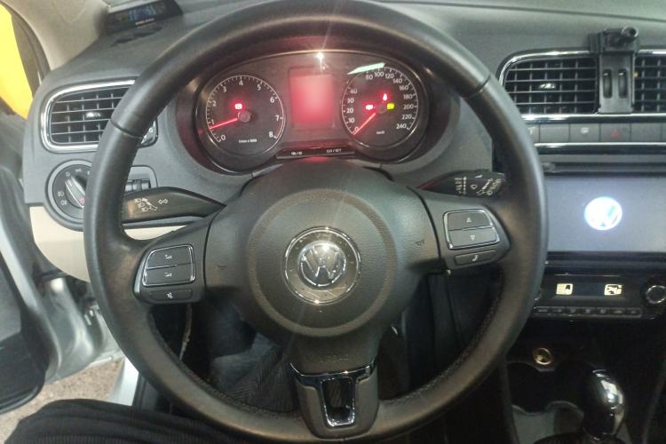 Used Volkswagen Polo 2013 1.6L Automatic Luxury Edition