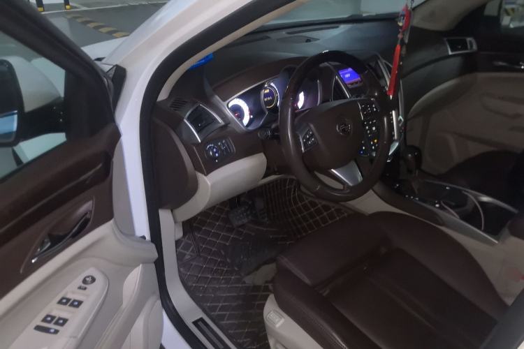 Used Cadillac SRX 2011 3.0L Flagship Edition