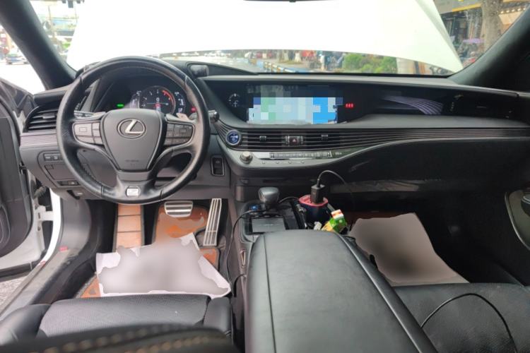 Used Lexus LS 2018 500h F SPORT China VI