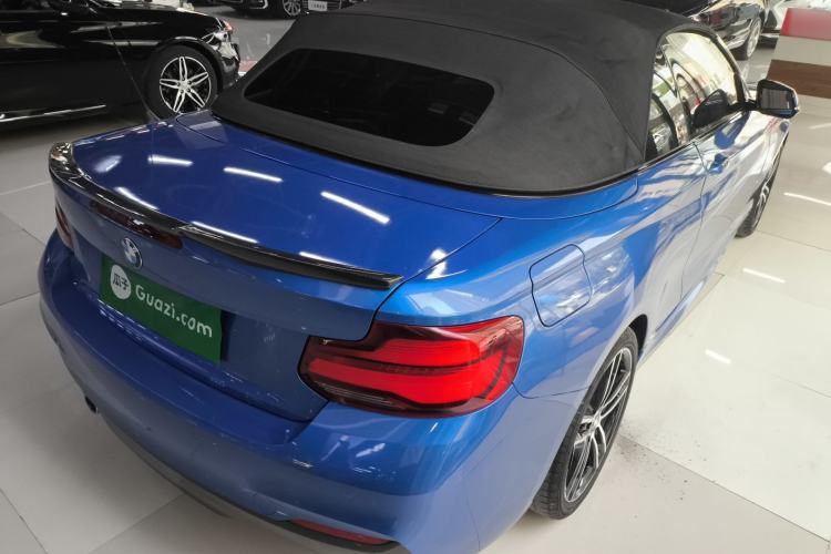 Used BMW 2 Series 2019 225i Convertible Coupe Luxury Edition M Sport Package
