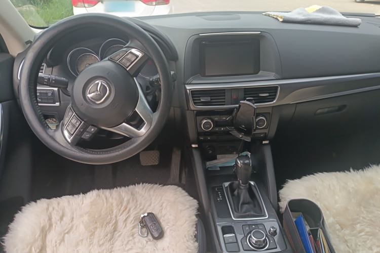 Used Mazda CX-5 2015 2.5L Automatic 4x4 Flagship Model Center Console