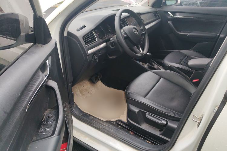 Used Skoda Kamiq 2022 1.5L Automatic Comfort Edition Driver Seat