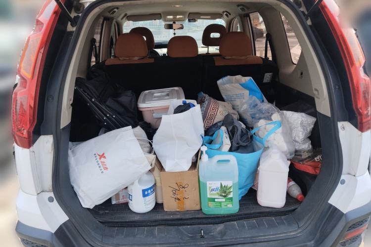 Used Dongfeng Fengdu MX6 2015 2.0L CVT Two-Wheel Drive All-Around Version