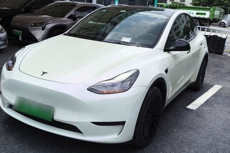 Used Tesla Model Y 2021 Long-Range All-Wheel-Drive Version 3D7