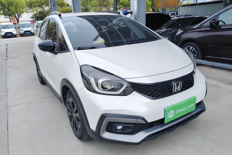 Used Honda LIFE 2021 1.5L CVT CRO-SS Fun Edition Front Right 45 Deg