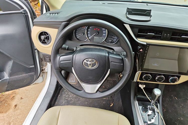 Used Toyota Corolla 2017 Revised Version 1.2T S-CVT GL
