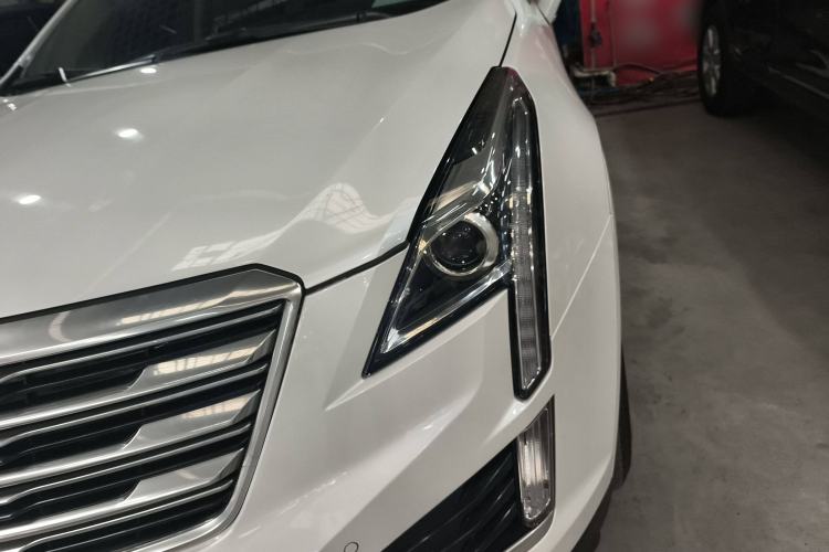 Used Cadillac XT5 2018 25T Luxury Model