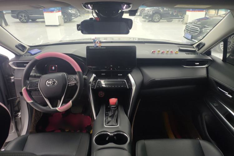 Used Toyota Venza 2023 2.0L CVT Two-Wheel Drive Prestige Version Center Console