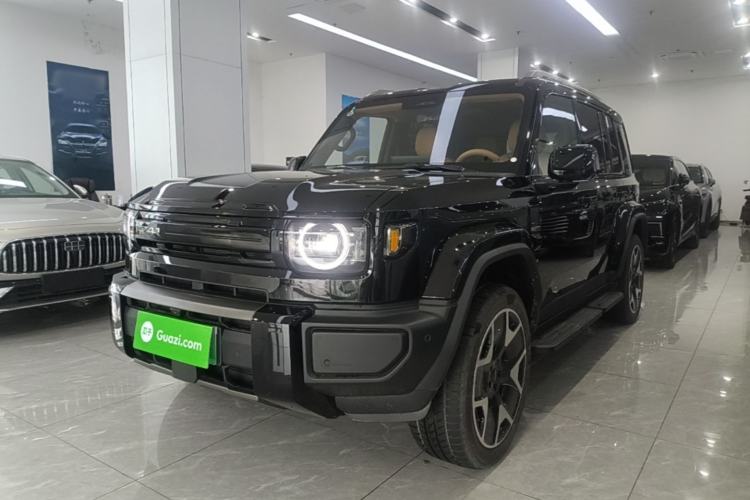 Used iCAR V27 2026 Model 200KM Four-Wheel Drive Falcon 500