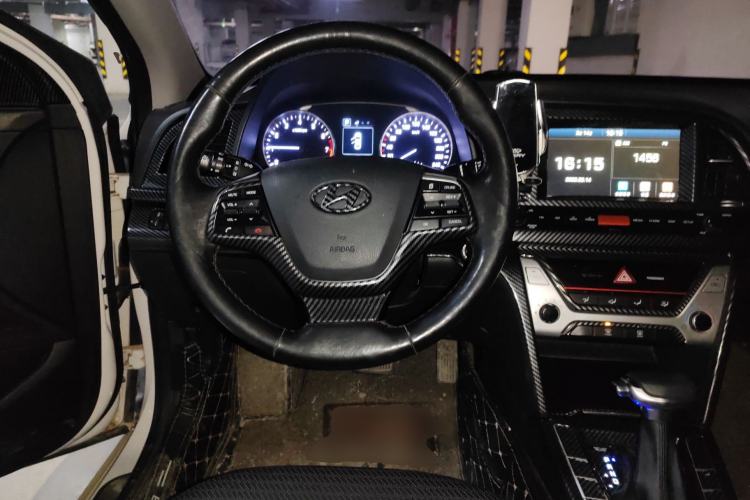 Used Hyundai Elantra (6th Generation / Lingdong) 2016 1.6L Automatic ZhiXuan · Luxury Version
