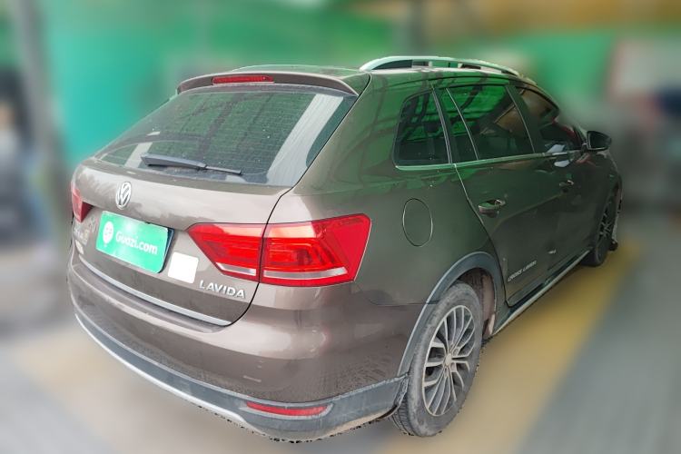 Used Volkswagen Cross Lavida 2014 1.6L Automatic Rear Right 45 Deg