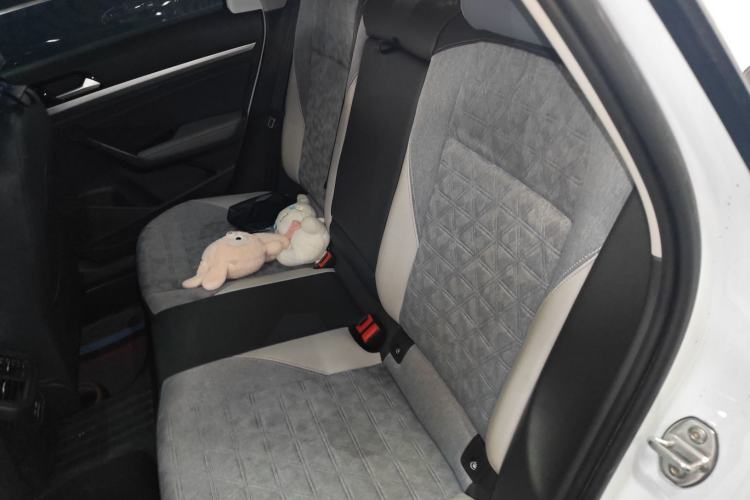 Used Volkswagen Lavida 2023 280TSI DSG Full-Comfort Edition Left Rear Seat