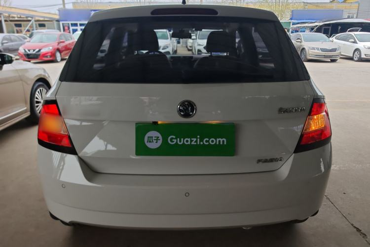 Used Skoda Fabia 2015 1.6L Automatic Chuanxing Edition Rear