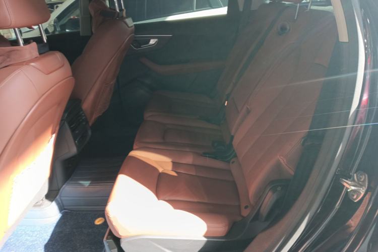 Used Audi Q7 2023 45 TFSI quattro S line Sport model Left Rear Seat