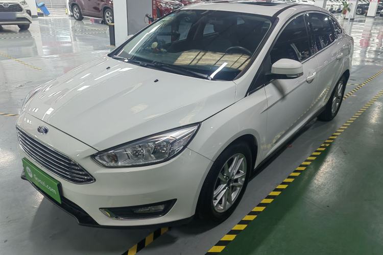 Used Ford Focus 2015 Sedan EcoBoost 180 Automatic Elite Model