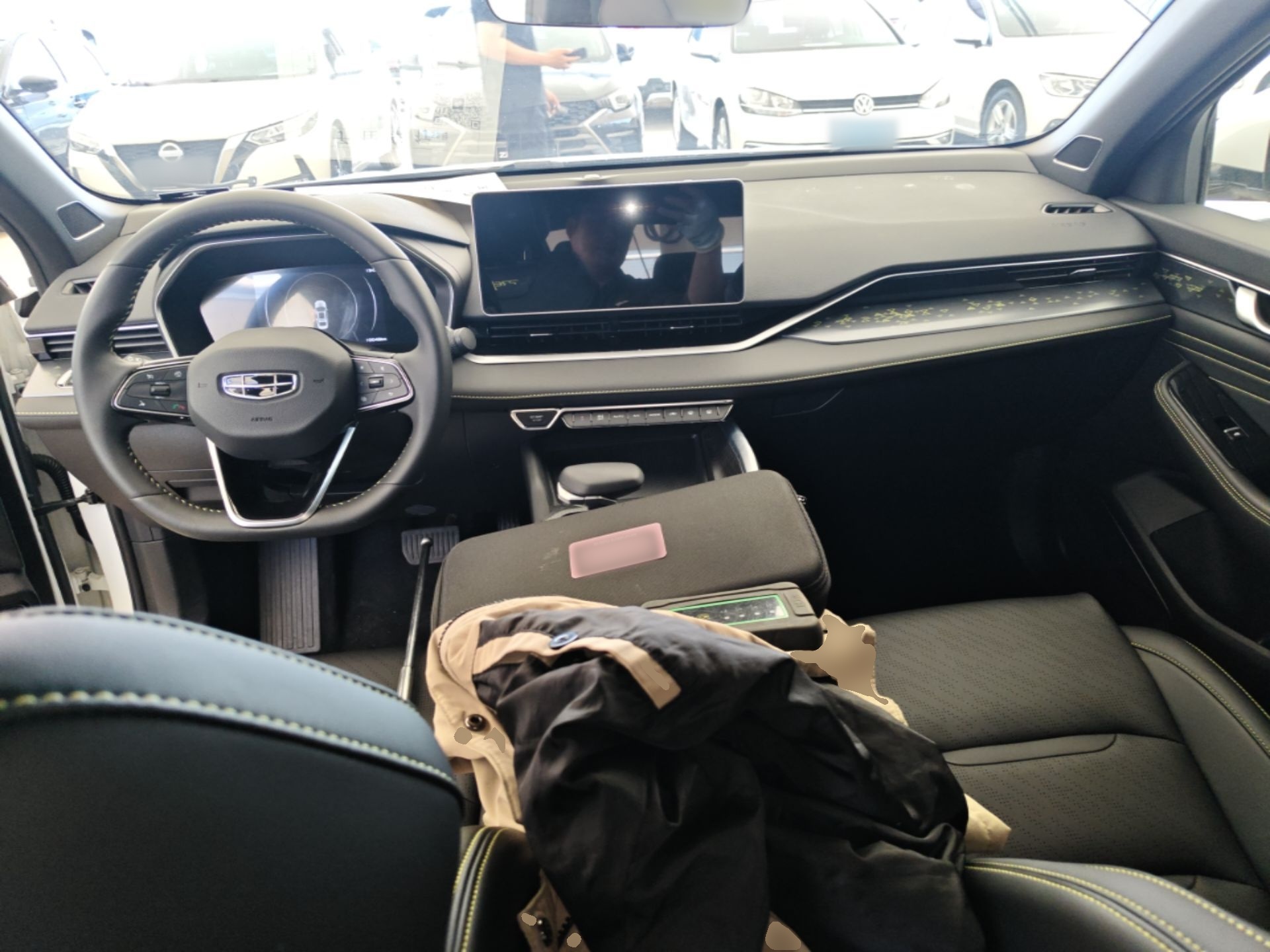 Geely Auto Preface 2023 1.5TD Fuyao Version — снимка 12