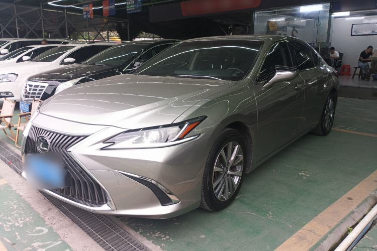 Used Lexus ES 2018 200 Excellence Edition China V Standard