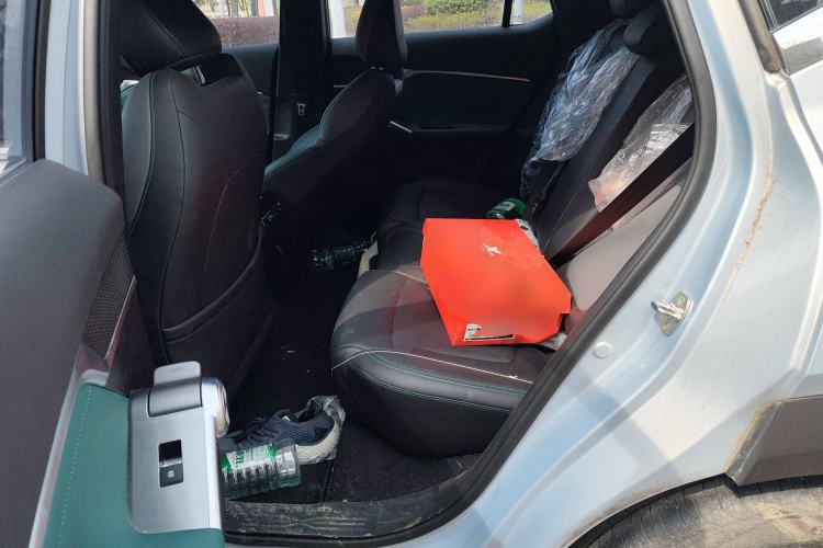 Used GAC Trumpchi EMKOO 2022 1.5T Supernova Pro Edition Left Rear Seat