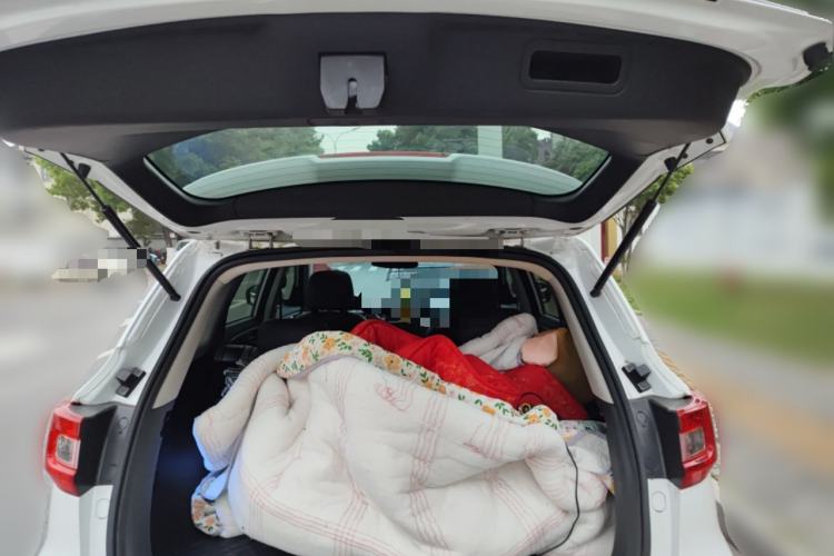 Used CHANGAN CS75 2017 Shangkui Edition 1.5T Manual Fengxiang Model Trunk