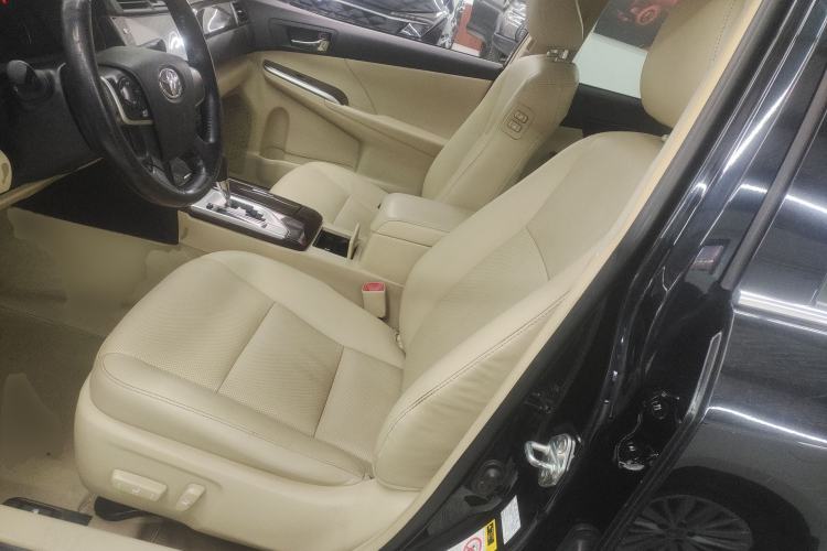 Used Toyota Camry 2015 2.0G Premier Edition